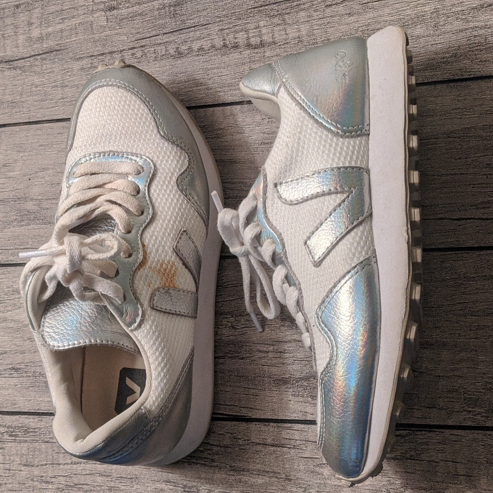 Veja white/silver - size 5